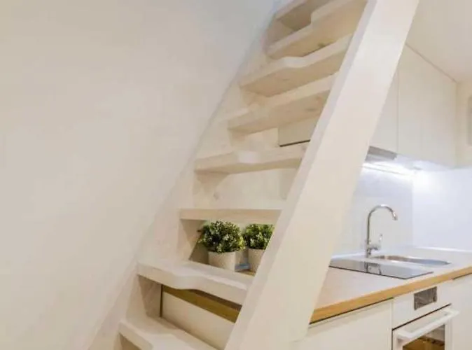 Lazyhome * بودابست